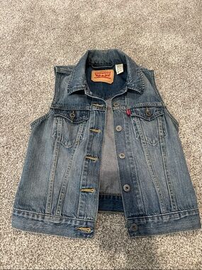 Levi's Blue Washed Denim Vest
